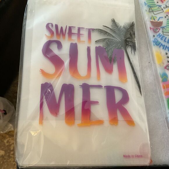 Reusable Drink Pouches with Fun Designs – For Kids, Adults, and Parties 24 pcs - Picture 2 of 6